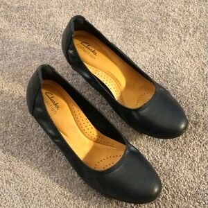 Clarks Navy Blue 2.5-inch heels